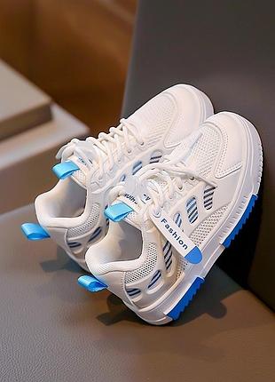 Стильные кроссовки 4