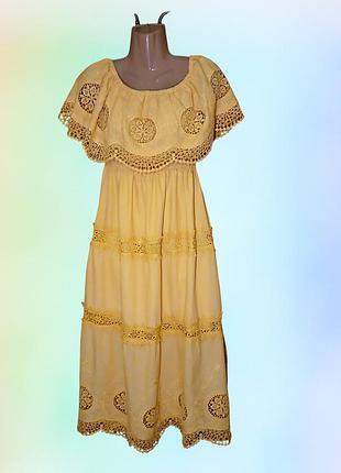 Нарядное платье фасона "кармен" с кружевом желтого цвета размер s-m производитель имталия