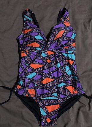 Суцільний яскравий утягуючий купальник м/л