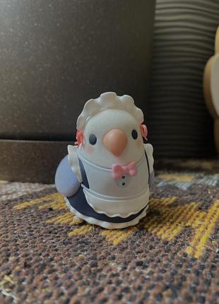 Колекційна фігурка пташки з серії beemai bad bad birdie - love bird series