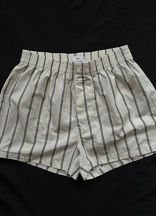 Жіночі домашні шорти