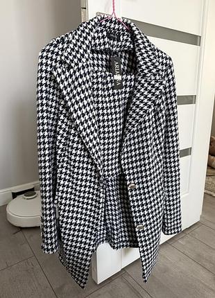 Твідовий костюм (піджак + спідниця)