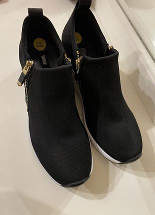 Туфлі ботинки ботільйони dkny нові з німеччини