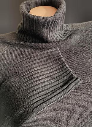 Светр чорний жіночий 2