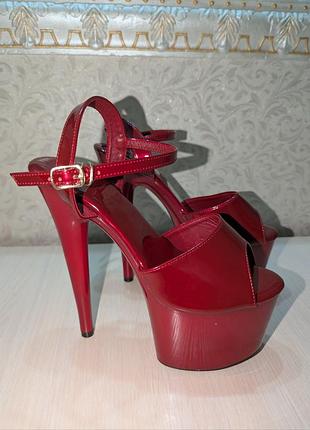 Стрипи взуття для танців 37-38 р по уст 24 см каблук 16 см платформа 6 см нові