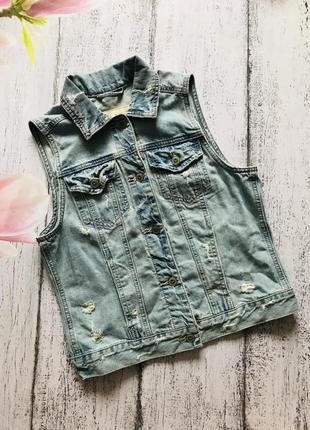 Крутая джинсовая жилетка безрукавка hollister размер м