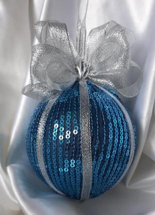 Елочный шар ручной работы 10см голубой с серебром3 фото