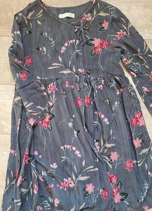 Чарівна сукня від zara в ідеальному стані.