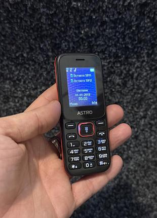 Кнопочний телефон astro a144