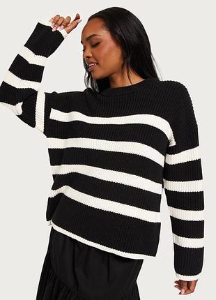 Светр вʼязаний джемпер пуловер у смужку смугастий