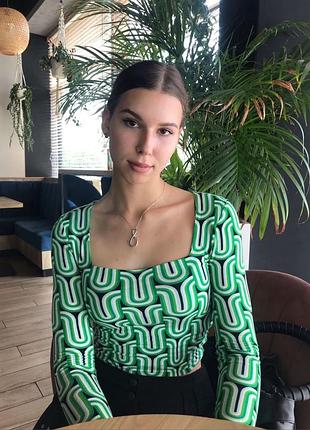 Лонгслів в стилі 60х-70х