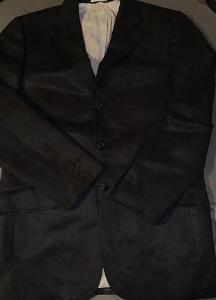 Піджак чоловічий 2