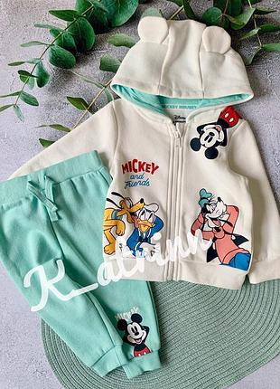 Утепленный костюм primark 9-12мес.. 80см