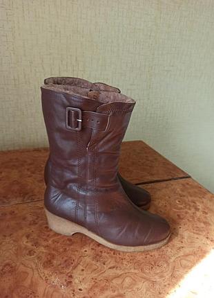 Зимові чоботи на овчині goldkrone 38