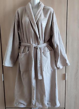 Класний фірмовий халат  кronborg