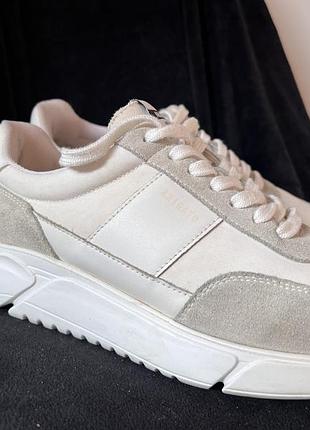 Кросівки arigato португалія