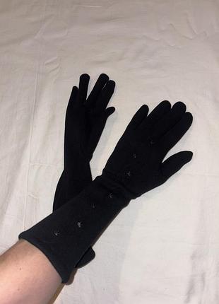 Жіночі довгі перчатки.