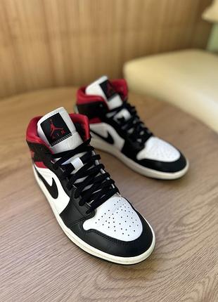 Кросівки шкіра air jordan 1 mid gym red panda❤️🌹