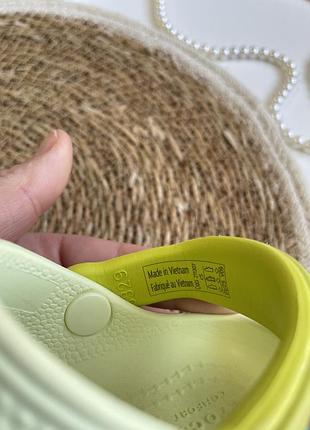 Шльопанці crocs оригінал,нові c5 7