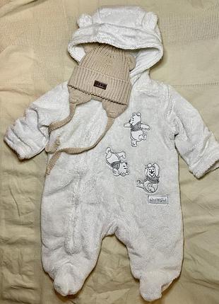 Плюшевый человечек disney р. 50 (newborn) и теплая шапочка с ушками