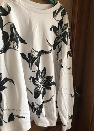 Светр кофта біла