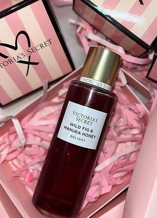 Оригинал парфюмированный спрей для тела виктория сикрет / victoria's secret wild fig & manuka honey 250 мл