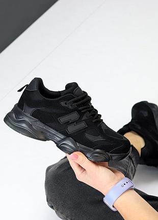 Универсальные модельные черные кроссовки натуральная замша + текстиль