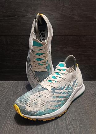 Кросівки new balance 39- устілка 24,5 см