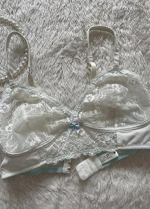 Мереживний бюстгальтер без кісточок білизна