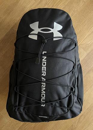 Рюкзак спортивний міський under armour hustle sport backpack 26 л чорний (1364181-001)