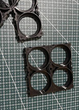 Холдер 40135 для складання акумуляторів пластиковий тримач для lifepo4 батарей