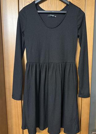 Сукня в рубчик