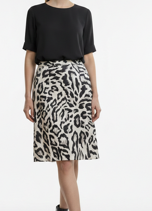 Кожаная юбка roccobarocco 🖤🤍