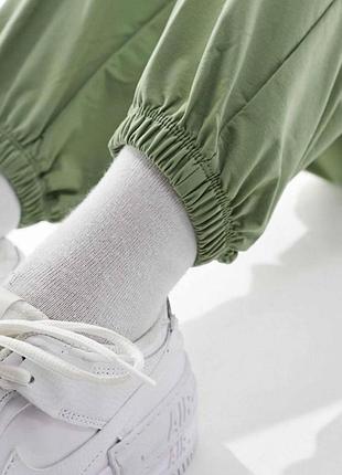 Женские спортивные штаны nike 4