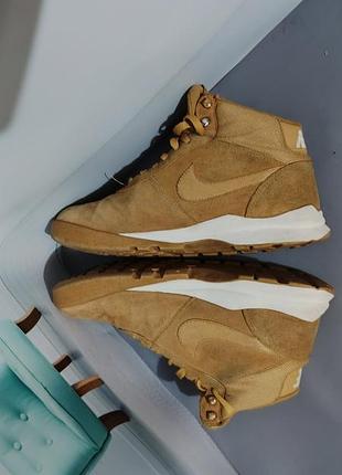 Ботинки nike 4