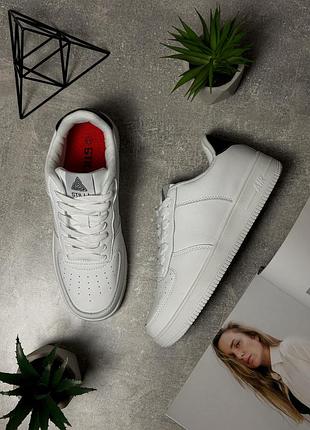 🖍чоловічі кросівки.