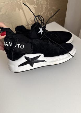 Женские кроссовки 👟