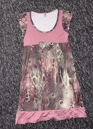 Жіноча сукня, нічна сорочка, ночнушка.