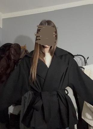 Напівпальто чорне єдиний розмір 42-46