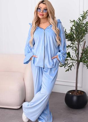 Спортивний велюровий костюм