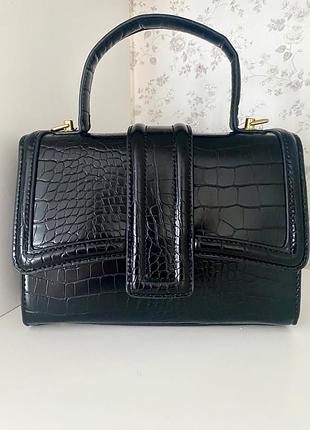 Сумка/сумочка чорна з ремінцем