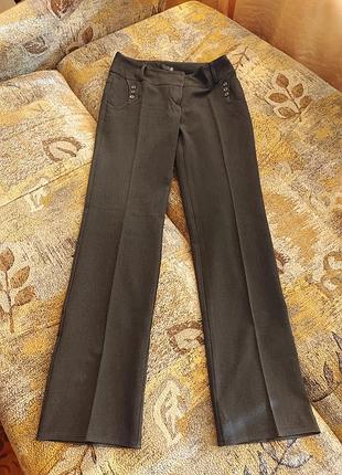Брюки жіночі.
