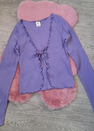 Топ в рубчик з зав'язками та довгими рукавами від urban outfitters