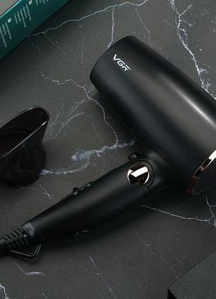Фен vgr v-439