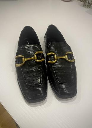 Лофери zara