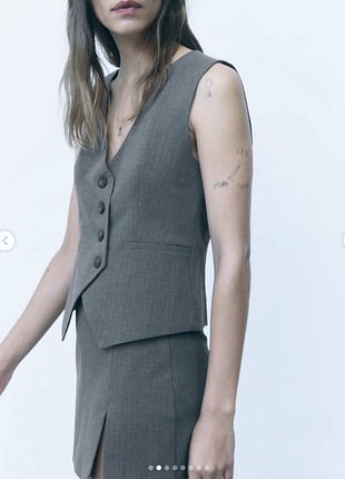 Жилет zara з асиметричною застібкою, новий з бірками !