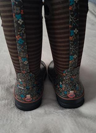 Зимние резиновые сапожки bogs 5