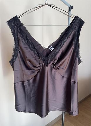 Жіночий шоколадний топ з мереживом