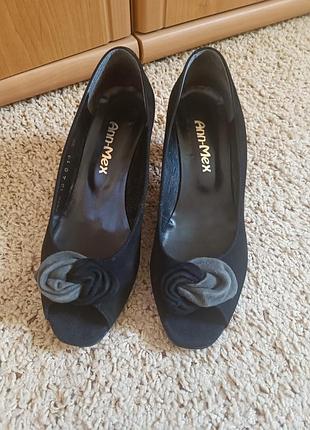 Туфли нарядные