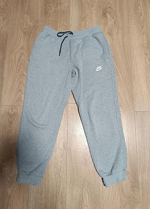 Спортивные штаны nike